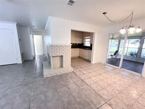 6122 Brentwood Ave in Sarasota, FL - Building Photo - Building Photo