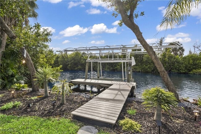 property at 7150 Cobiac Dr