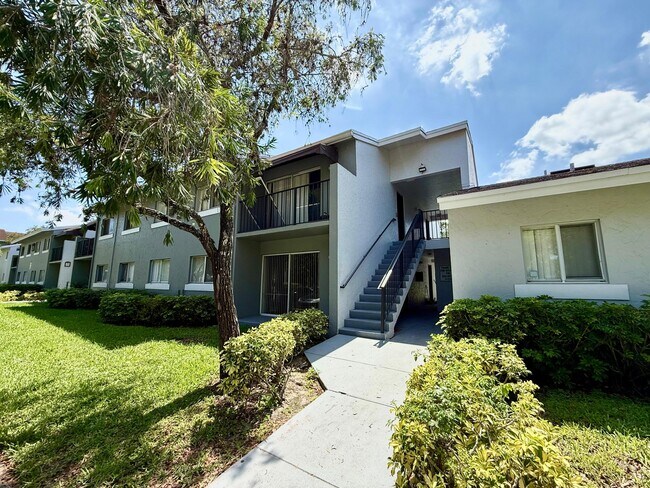 property at 1239 Benoist Farms Rd