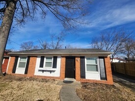 4509 Planetree Dr in Louisville, KY - Building Photo