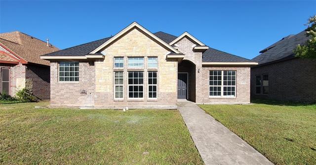 property at 2923 Preston Trail