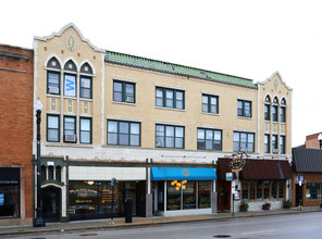 6714-6718 N Northwest Hwy in Chicago, IL - Building Photo - Building Photo