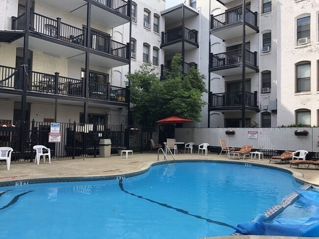 24 Commonwealth Ave, Unit #1 in Boston, MA - Building Photo - Building Photo