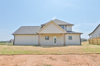 16317 Rainier in Lindale, TX - Building Photo - Building Photo