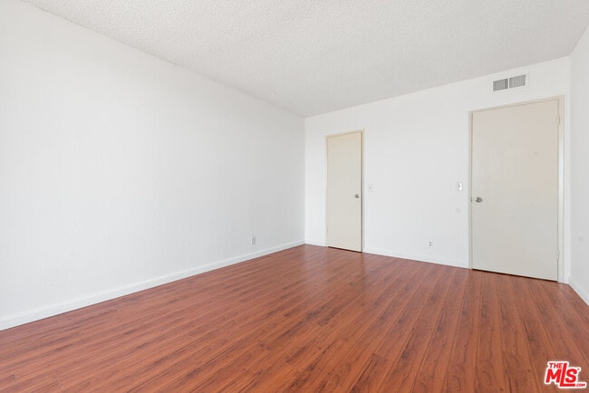 1745 Camino Palmero St in West Hollywood, CA - Building Photo - Building Photo