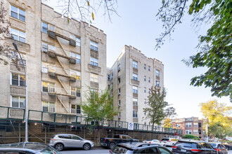 91 Payson Ave in New York, NY - Building Photo - Building Photo