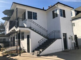 4208 Fanuel St in San Diego, CA - Building Photo