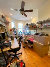 108 Hyde Park Ave, Unit 1 in Boston, MA - Building Photo - Building Photo