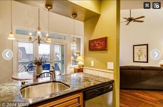 1304F Garden Wall Cir in Reston, VA - Building Photo - Building Photo