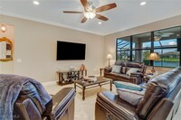 7567 Winding Cypress Dr in Naples, FL - Foto de edificio - Building Photo