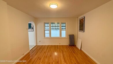 140 Sand St in Dunmore, PA - Building Photo - Building Photo