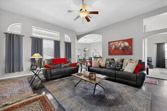 8709 Warm Springs Rd NW in Albuquerque, NM - Building Photo - Building Photo