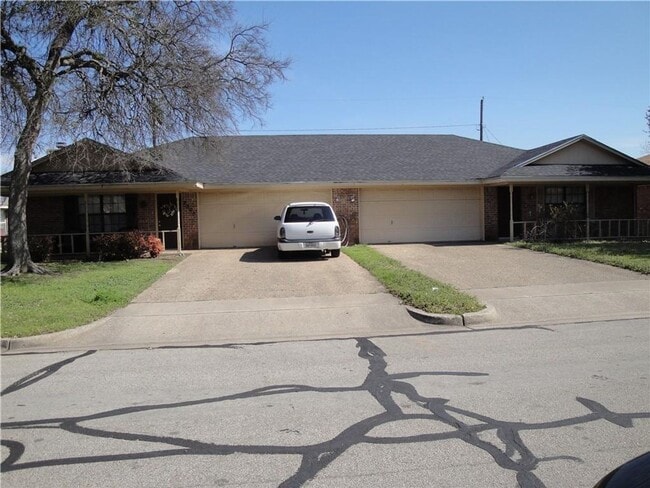 property at 2300 Kirby Lee St