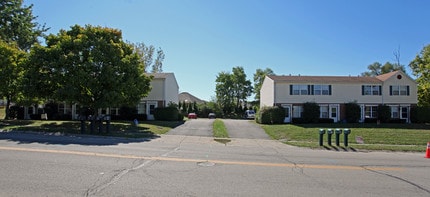 1602-1616 Belvo Rd in Miamisburg, OH - Foto de edificio - Building Photo