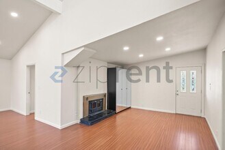 41861 Maywood St in Fremont, CA - Building Photo - Building Photo