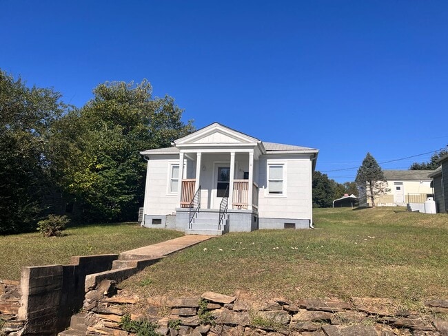 property at 814 Park St