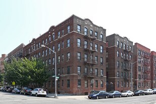 549 Isham St in New York, NY - Building Photo