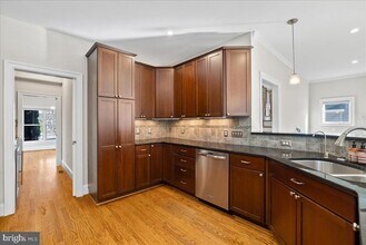 902 Ramsey St in Alexandria, VA - Building Photo - Building Photo