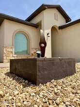 2836 Tierra Oasis St in El Paso, TX - Building Photo - Building Photo