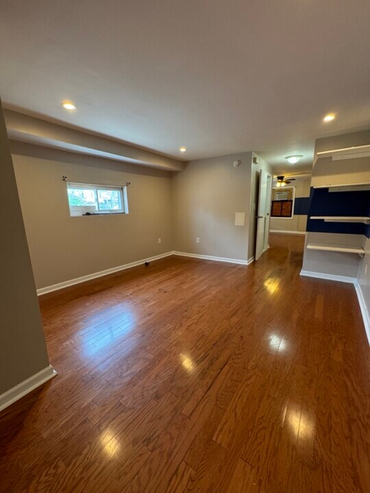 6601 N 21st St in Philadelphia, PA - Building Photo