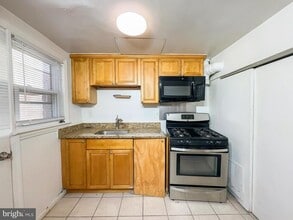 2529 Iverson St in Temple Hills, MD - Building Photo - Building Photo