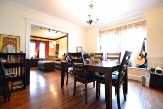 74 Hobart St, Unit 2 in Boston, MA - Building Photo - Building Photo