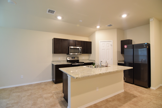 5912 Sally Ride Ln in Killeen, TX - Building Photo - Building Photo