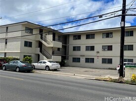 1233 Young St in Honolulu, HI - Building Photo