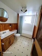 47 Pleasure Dr, Unit 2 in Harris, NY - Foto de edificio - Building Photo