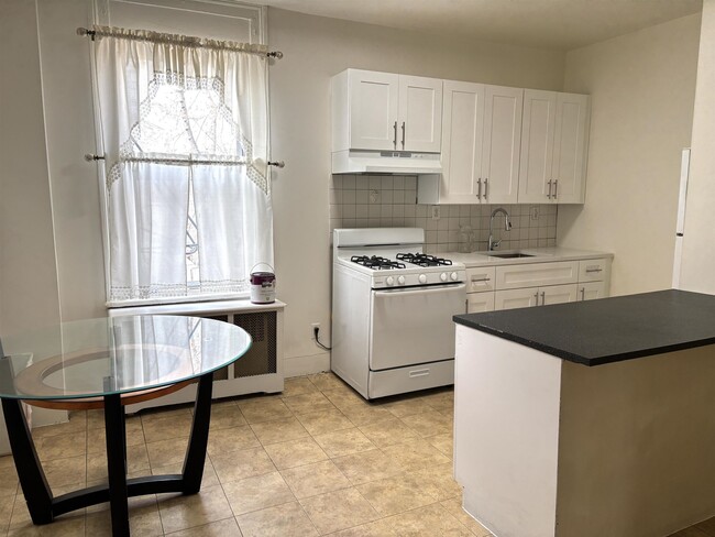 property at 589 Palisade Ave