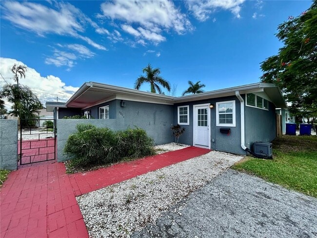 4009 Indianapolis St NE in St. Petersburg, FL - Building Photo - Building Photo