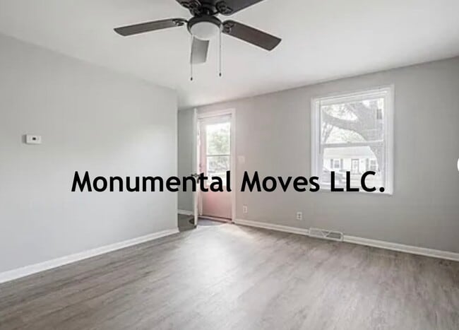 1808 Woodbine Dr in Anderson, IN - Foto de edificio - Building Photo