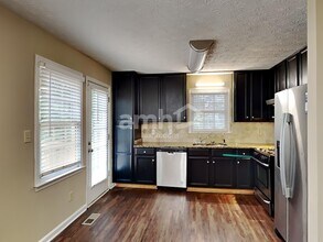 251 Stewart Dr in Dallas, GA - Building Photo - Building Photo