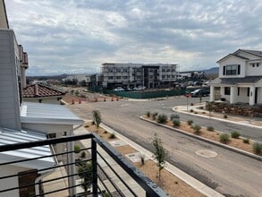 750 W Scarlet Hill Dr in Saint George, UT - Building Photo - Building Photo