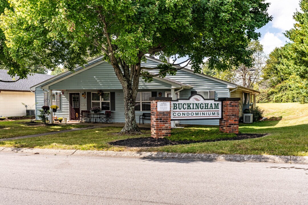 Buckingham Apartments in Elizabethtown, KY - Building Photo