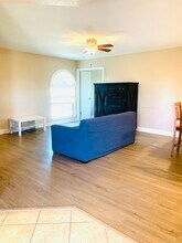 13035 N 34th St, Unit 4 in Phoenix, AZ - Building Photo - Building Photo