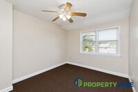 1250 Walker Ave photo'