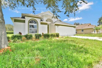 1592 Silhouette Dr in Clermont, FL - Foto de edificio - Building Photo
