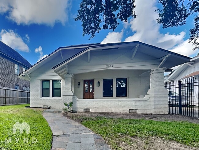 property at 2214 Isabella St