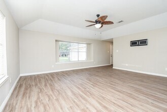 4606 Whispering Rock Ln in Spring, TX - Building Photo - Building Photo