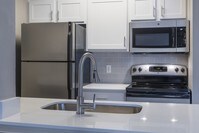Building Photo - Highpoint Club Apartments in Orlando, Florida