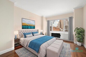 340 E 64th St in New York, NY - Building Photo - Building Photo