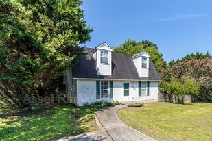 7005 Buddy J Ln in Knoxville, TN - Building Photo