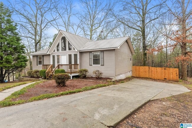 155 Lake Country Dr in Odenville, AL - Building Photo - Building Photo