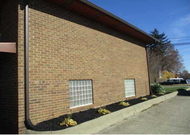 18 25th St NW, Unit 18 in Barberton, OH - Building Photo - Building Photo