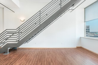 Boston Lofts in Milwaukee, WI - Foto de edificio - Building Photo