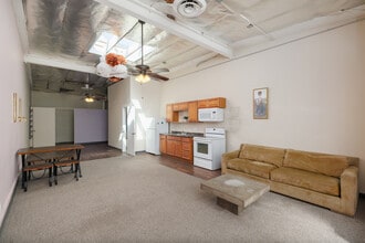 MBS Studios in San Diego, CA - Foto de edificio - Interior Photo