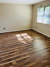 1846 Michele Dr photo'