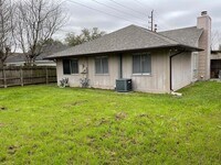 15807 Beechnut St photo'