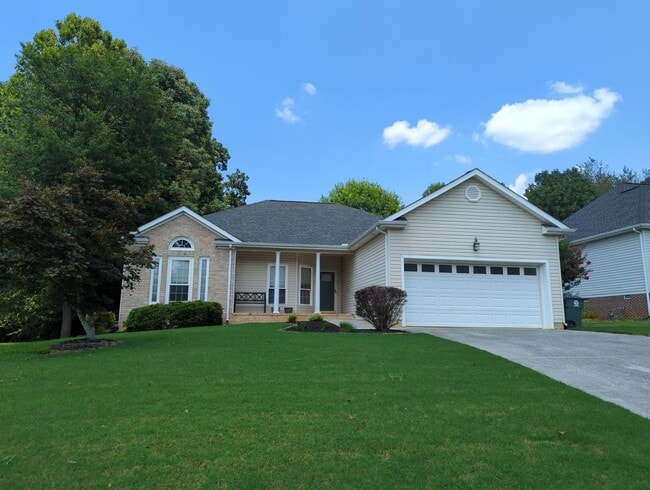 8597 Flowerdale Dr in Chattanooga, TN - Building Photo - Building Photo